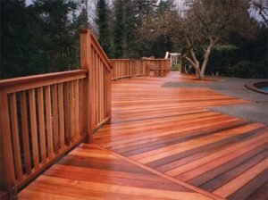 Deck & Fence Staining